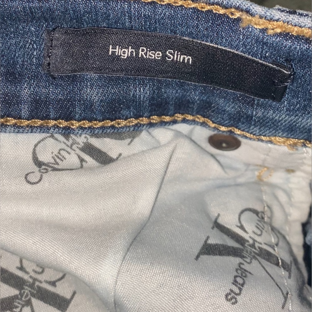 Calvin Klein Jeans Petite High-Rise Slim Straight-Leg Whisper-Soft Jeans Size30p - Picture 6 of 8